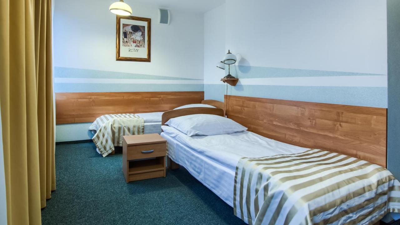Hotel Konin Konin  Eksteriør billede