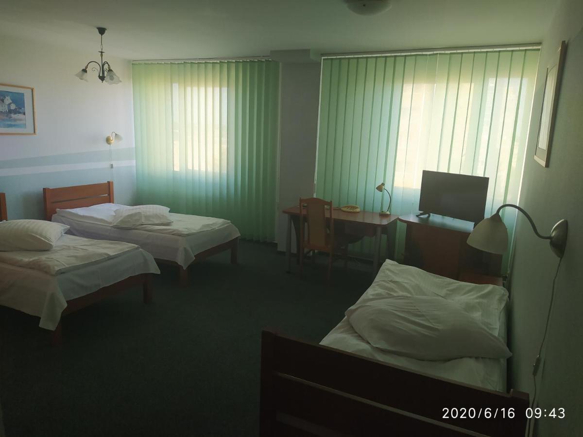Hotel Konin Konin  Eksteriør billede